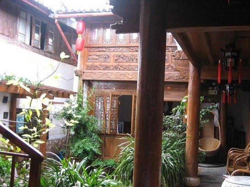 Lijiang Homeland Inn Courtyard 2 外观 照片